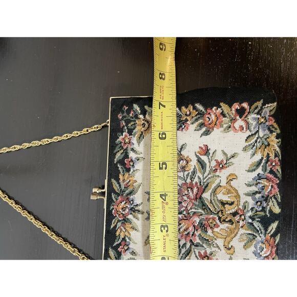 VTG Petit Point Embroidered Purse Floral Design Gold Shoulder Strap Hong Kong - Picture 9 of 9